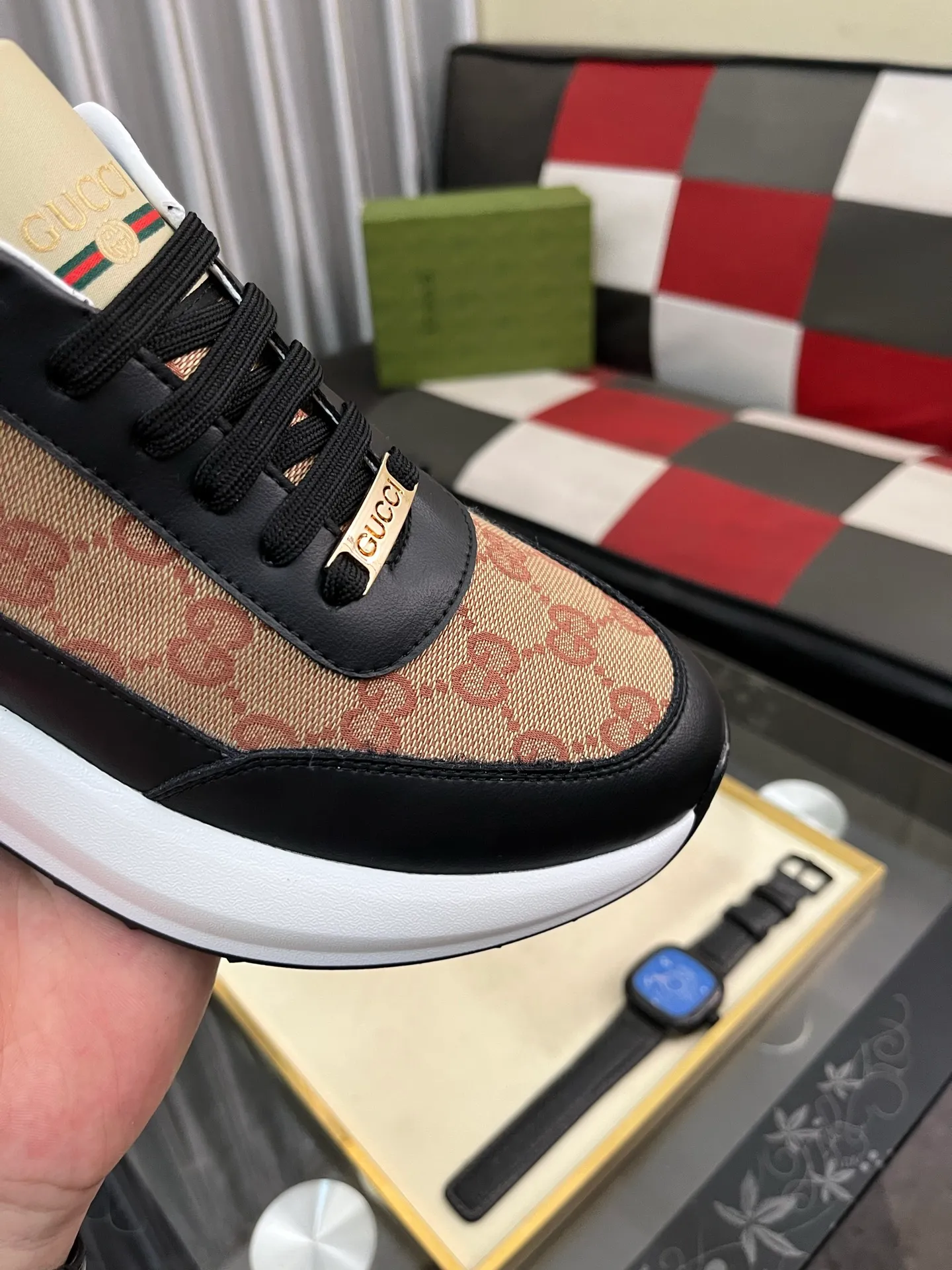 Men's Men's Shoes💰440⌚️⌚️【GUCCI】Gucci men's latest white shoe series casual shoes! The official website is built 1:1. Upper: Made of imported cowhide, with electric embroidery ➕Inner lining: Made of high-quality first-layer pigskin, soft and comfortable. Picky material selection and exquisite workmanship give you the best enjoyment. Size: 38-444️⃣Colors available